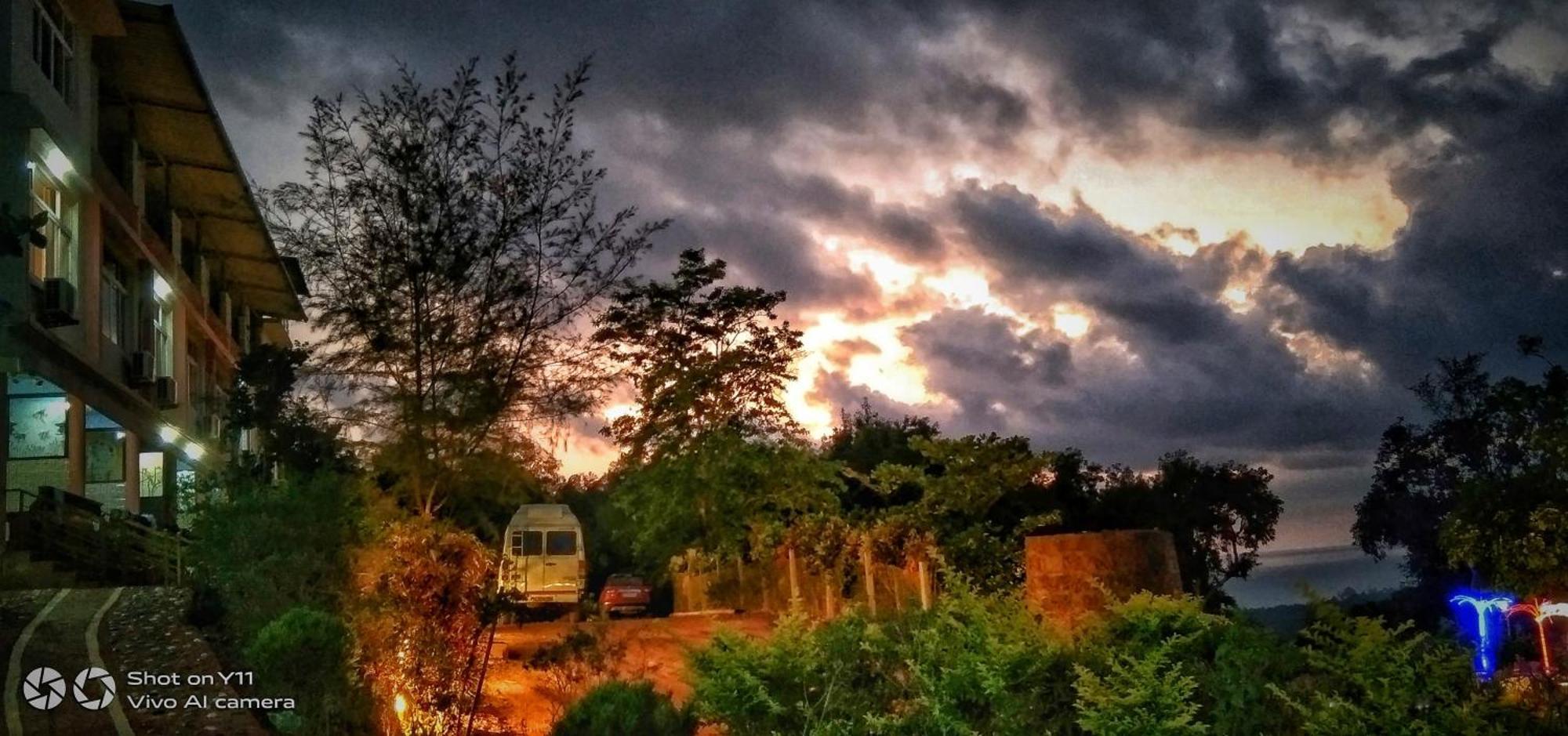 Viraz Valley โกการ์นา ภายนอก รูปภาพ